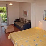 Aparthotel Inglessata Rose