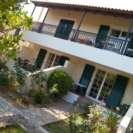 Inglessata Rose Apartmanhotel *