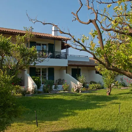 Inglessata Rose 3* Svoronata