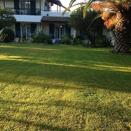 Inglessata Rose 3* Svoronata