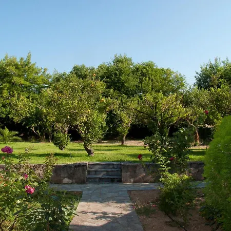 Lägenhetshotell Inglessata Rose